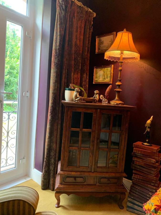 The Attic Apartment At Number 54 Ilfracombe Exteriör bild